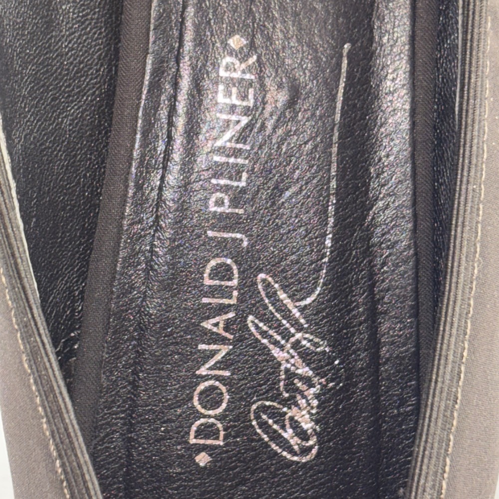 Donald J Pliner YESS Brown Stretchy Ruched Wedge Heal Shoes Women's 8.5 EUC - Picture 13 of 16